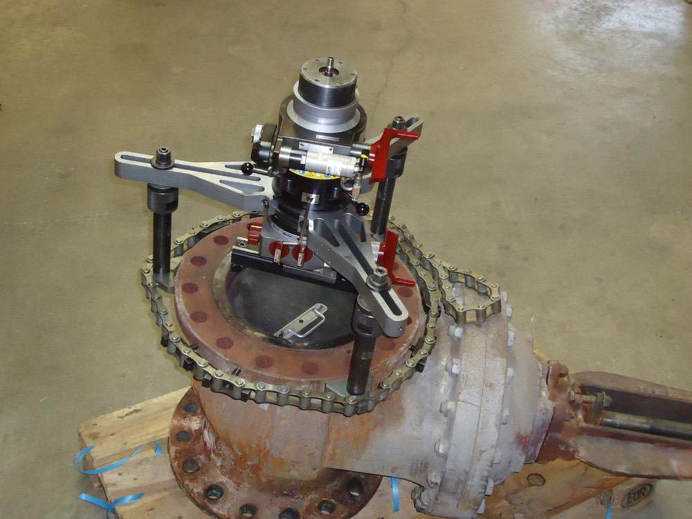tu600_with-fc745-valve-machining_3.JPG